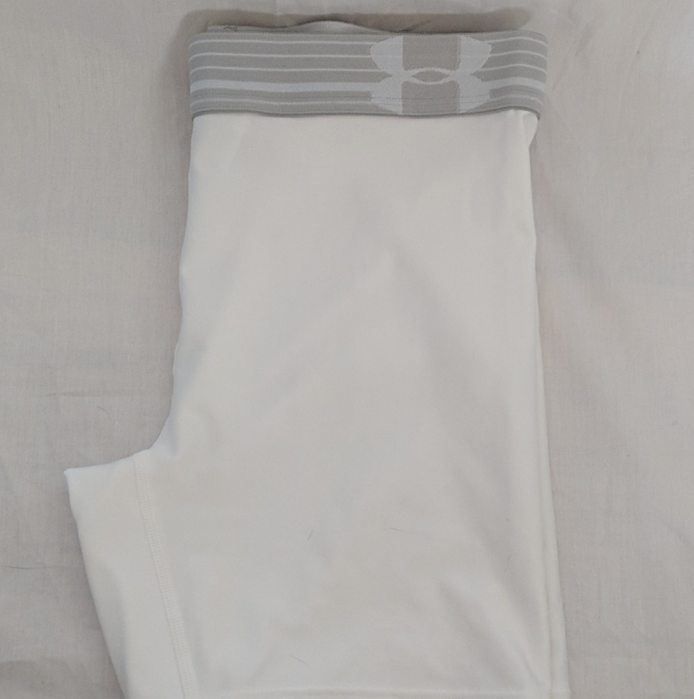White under armour shorts